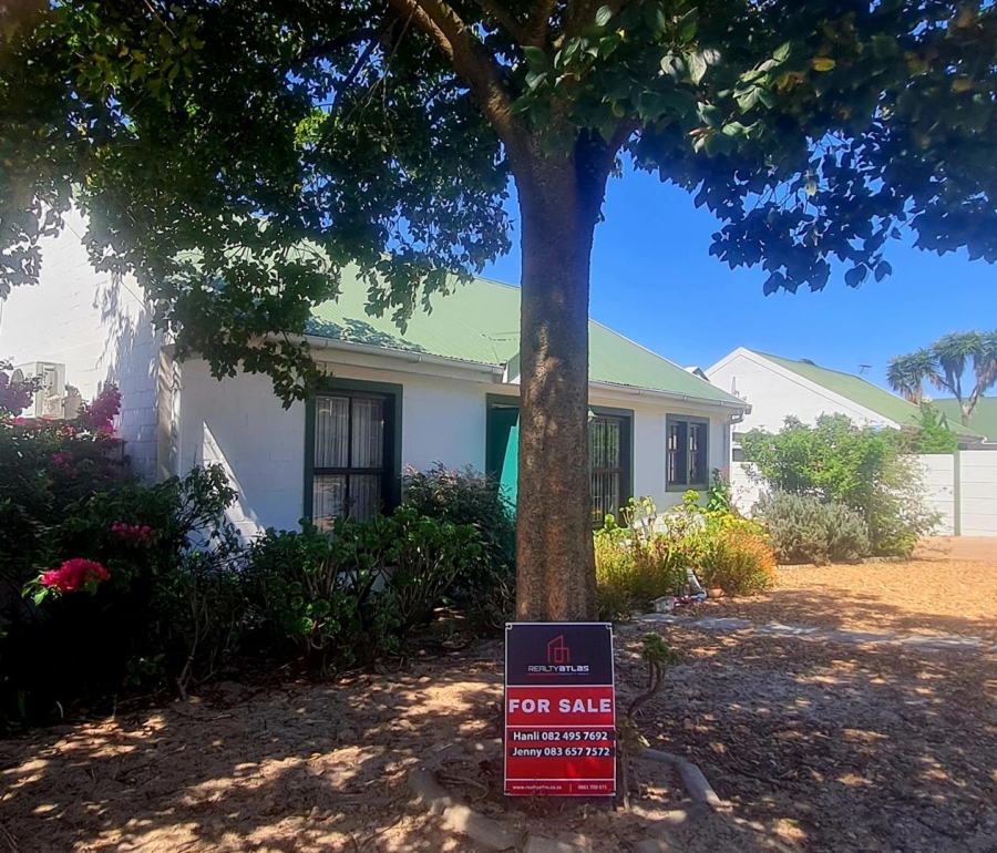 2 Bedroom Property for Sale in Bellair Western Cape